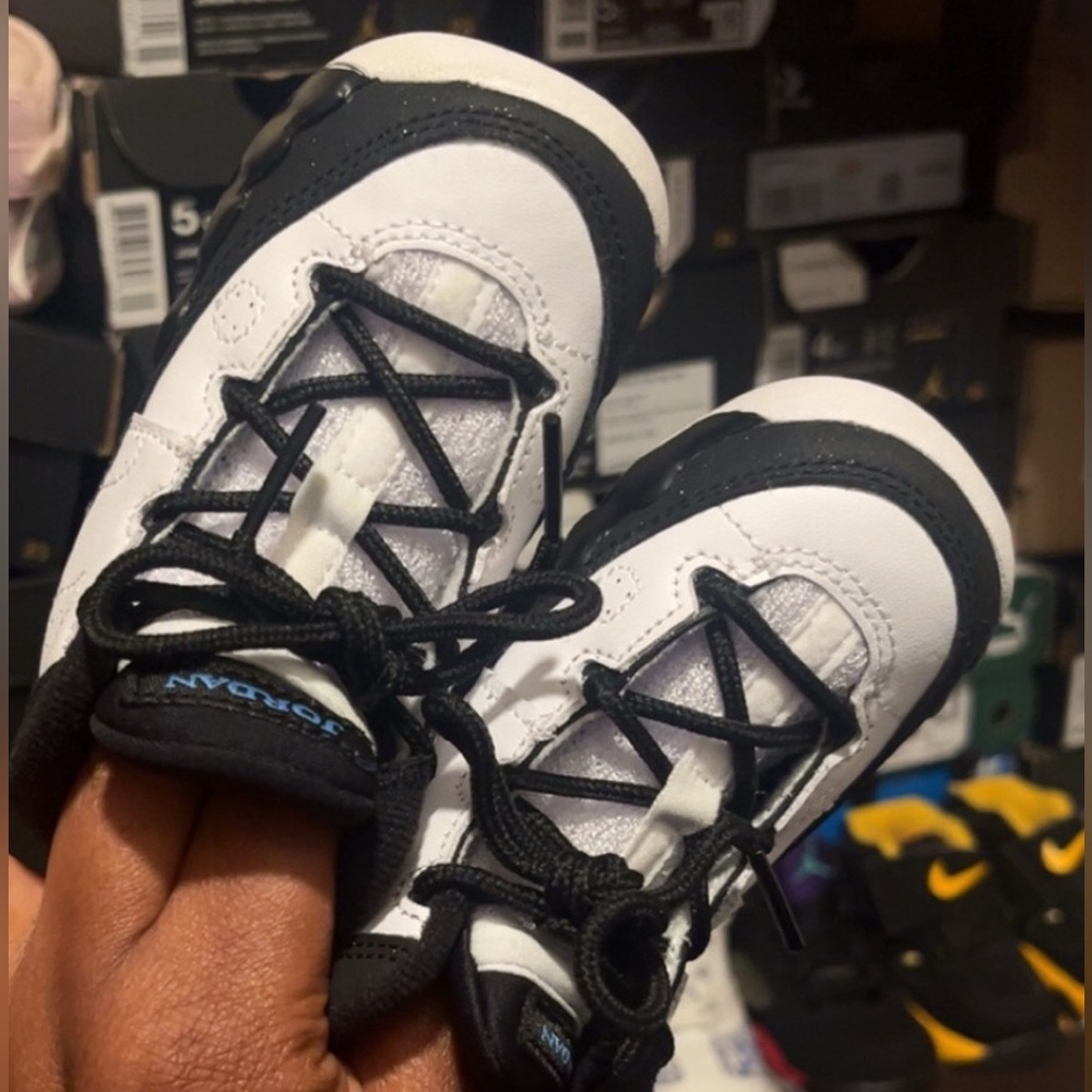 Jordan 9 retro university blue